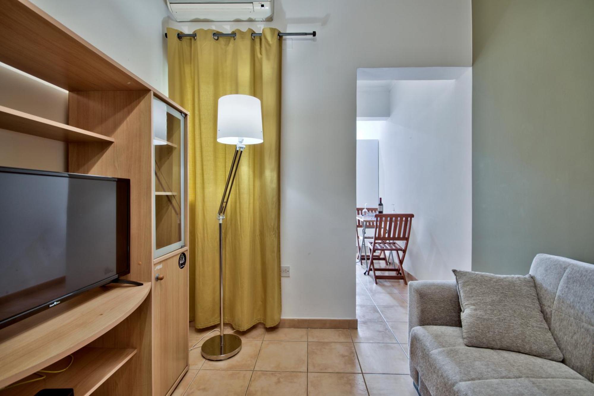 St Helen Residences - Spacious Sliema Apartments & Penthouses - Shortletsmalta Exterior photo